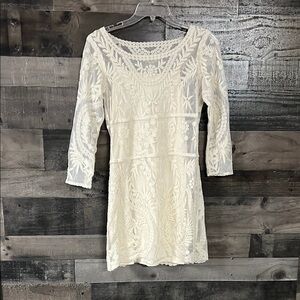 Express Cream Lace Long Sleeve Dress